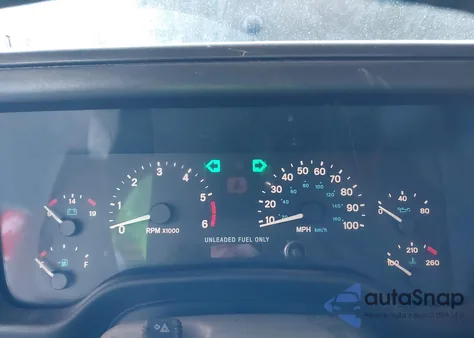 1999 Jeep Wrangler Sport z USA, uszkodzony, nr VIN 1J4FY19S0XP436887